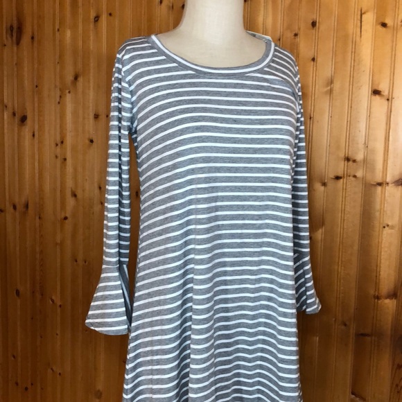 NWT Thyme & Honey Gray Striped Bell Sleeve Dress - Picture 2 of 14